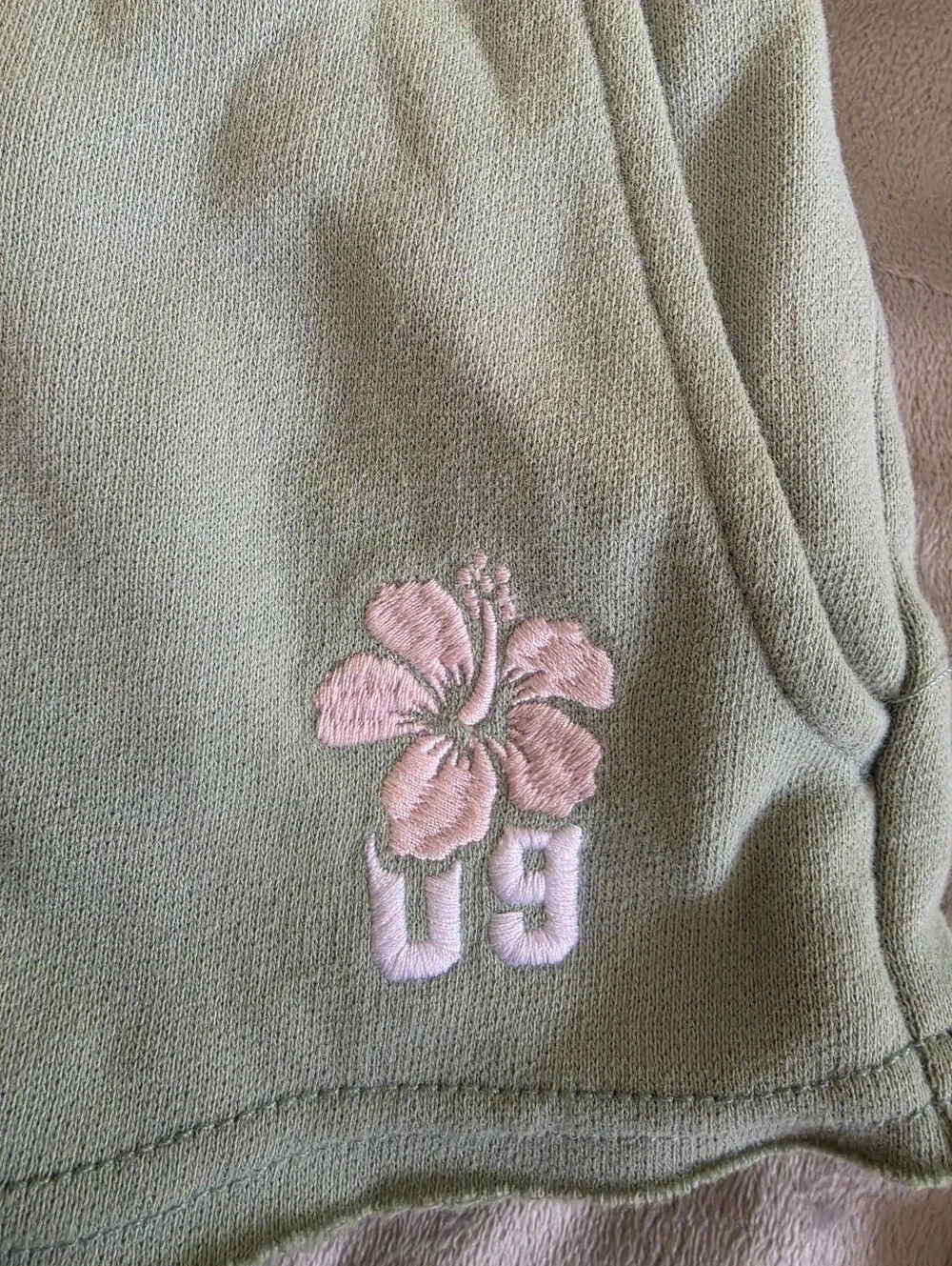 ABERCROMBIE KIDS SET OF 2: Girls Full-zip hoodie + Shorts